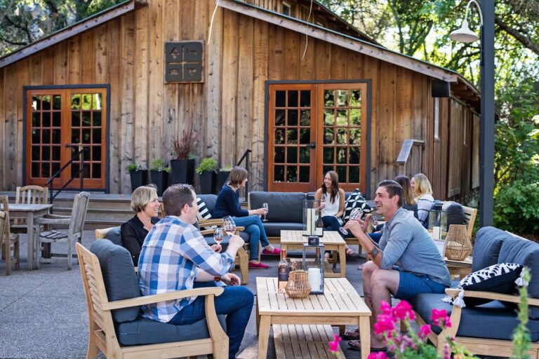 Best 10 Wineries in Petaluma CA: A Guide to the Top Vineyards in the Area