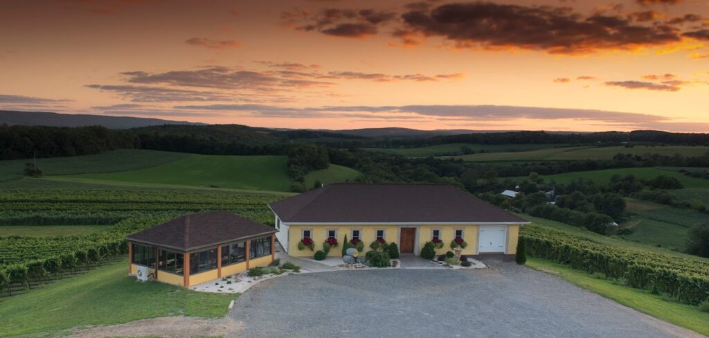 lehigh valley winery tours